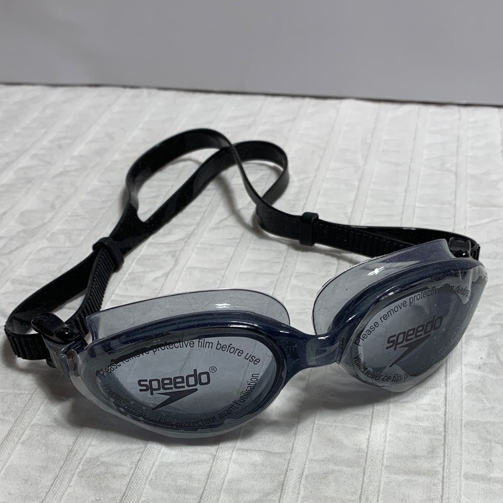 Adult Speedo Swim Goggles - New Condition